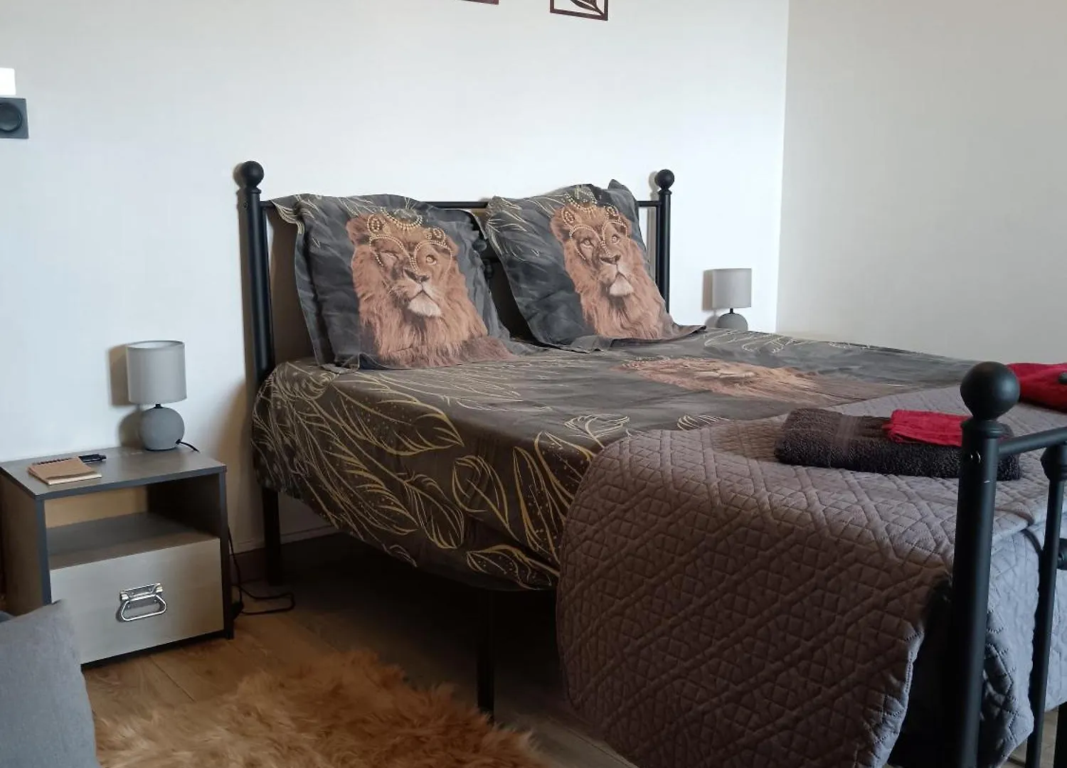 Chambres D'Hotes La Maison De Monsieur Chaussette Anglès 0*,
