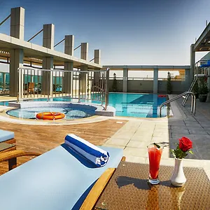 Rose Park - Al Barsha, Opposite Metro Station Otel Dubai